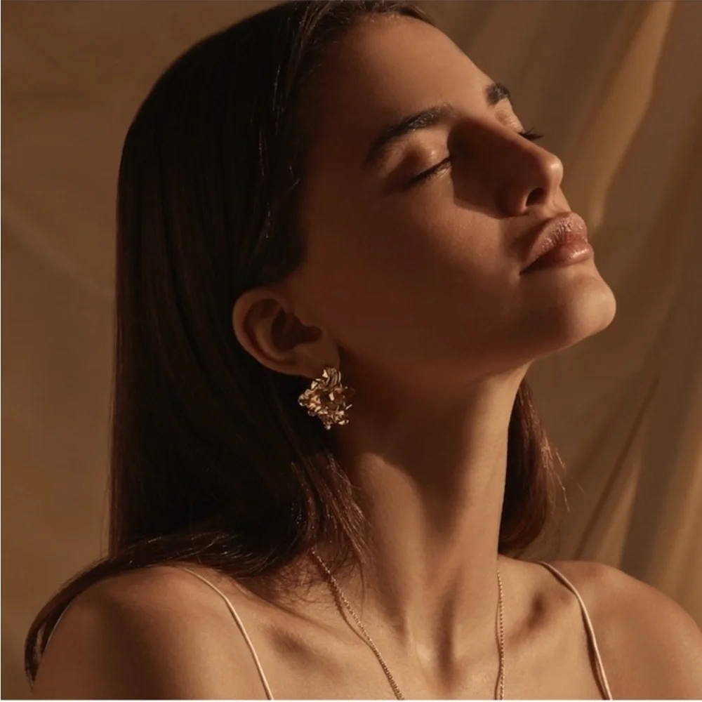 Amber Sceats Reese Earrings 24 k gold plating